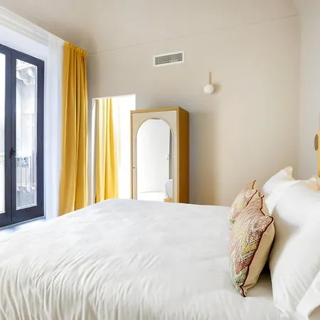 Zanna Guest house *